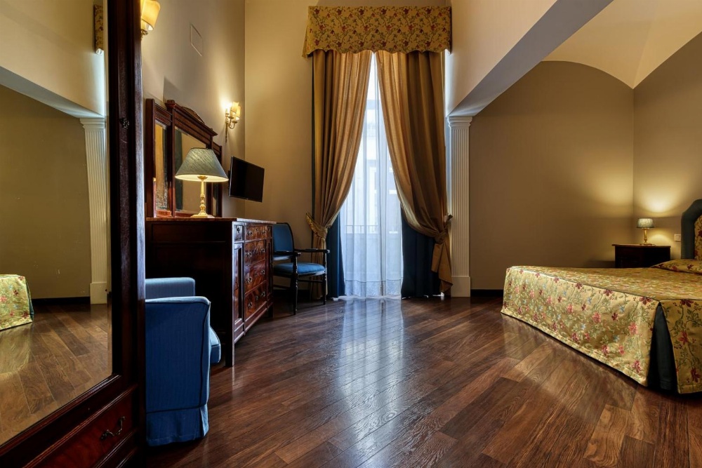 Decumani Hotel De Charme